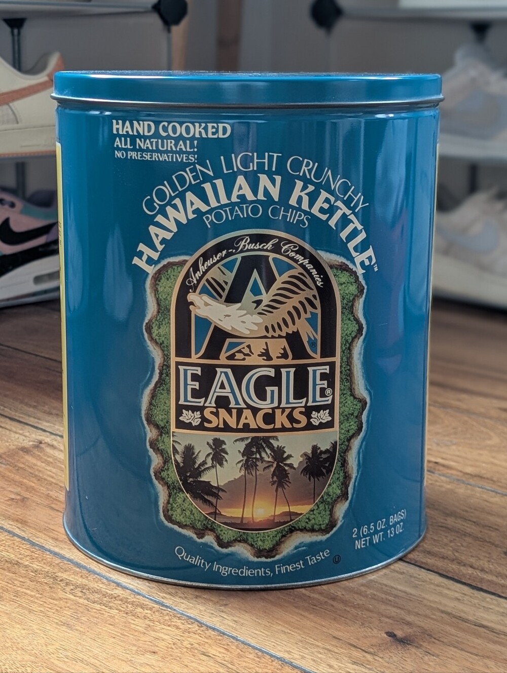 Eagle Snacks Vintage Chips Tin (OS)